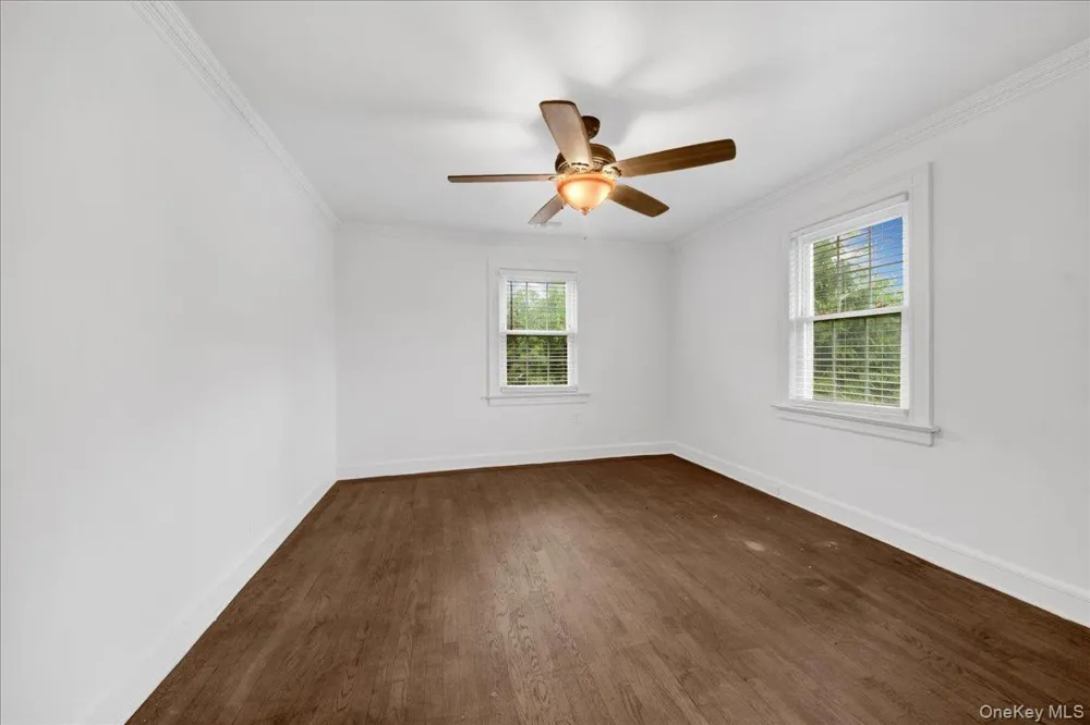 32 Deerfield Avenue Eastchester, NY 10709