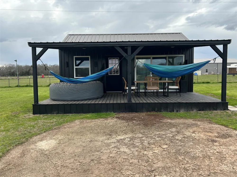 1841 Rs County Road 1402 Point, TX 75472