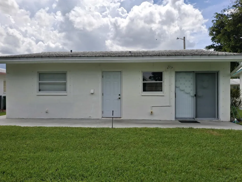 7105 NW 74th Place Tamarac, FL 33321