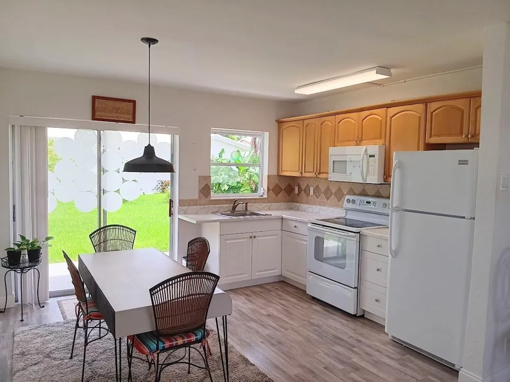7105 NW 74th Place Tamarac, FL 33321