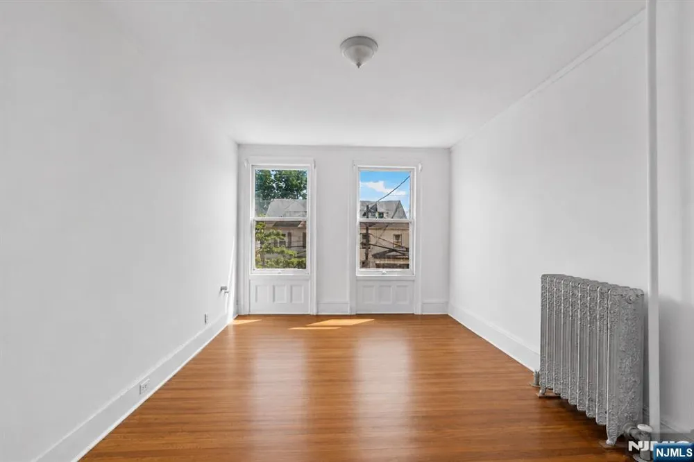 239-241 17th Avenue Paterson, NJ 07504