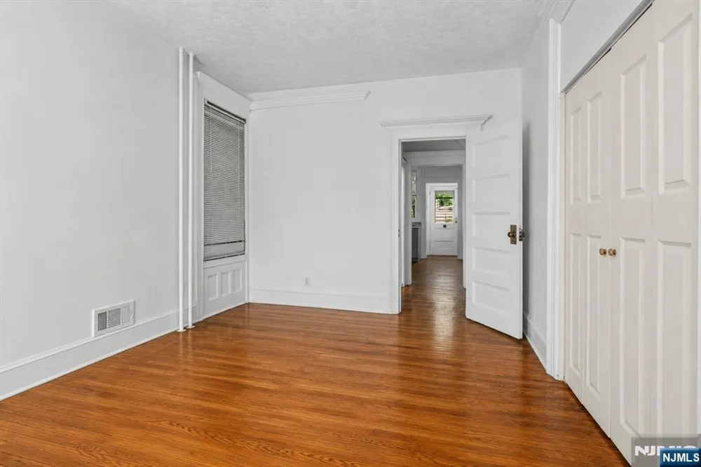 239-241 17th Avenue Paterson, NJ 07504