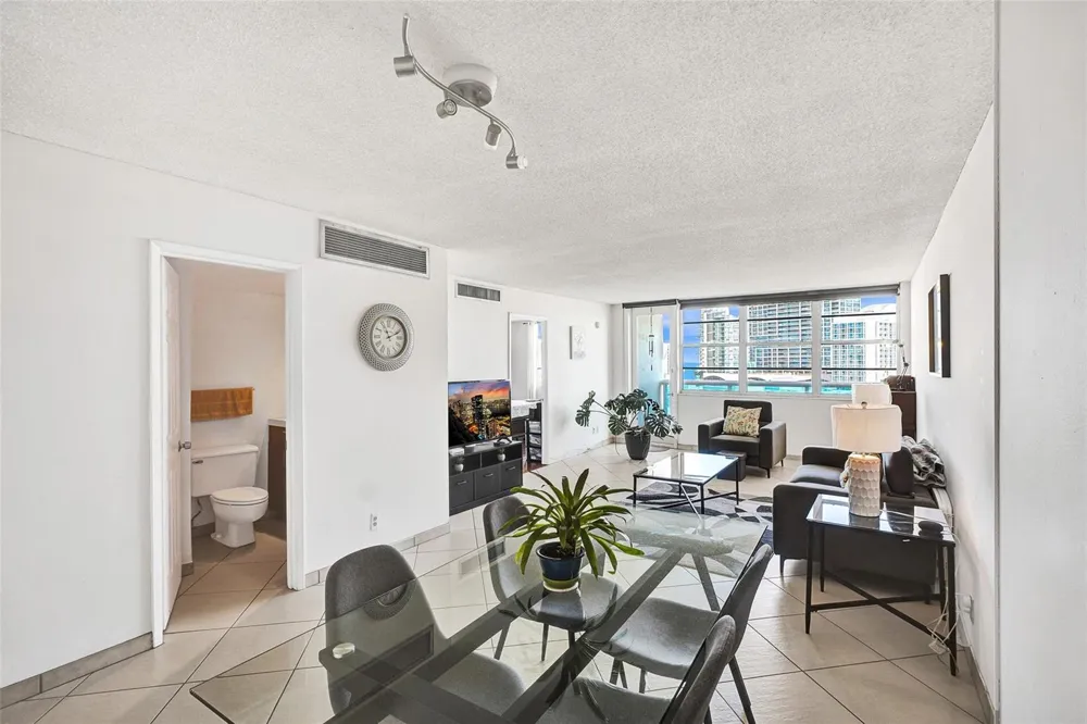 6770 Indian Creek Drive #10-R Miami Beach, FL 33141