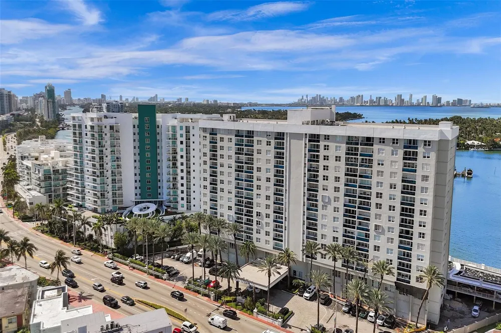 6770 Indian Creek Drive #10-R Miami Beach, FL 33141