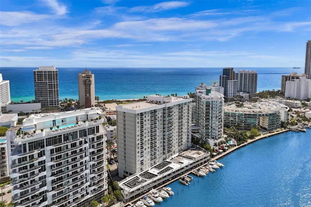 6770 Indian Creek Drive #10-R Miami Beach, FL 33141