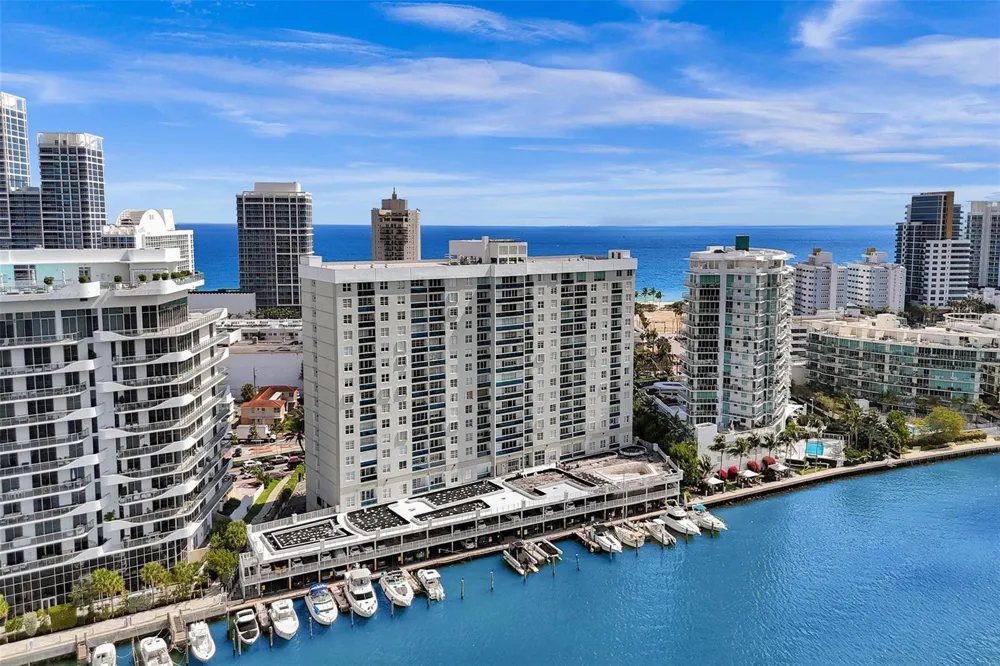 6770 Indian Creek Drive #10-R Miami Beach, FL 33141