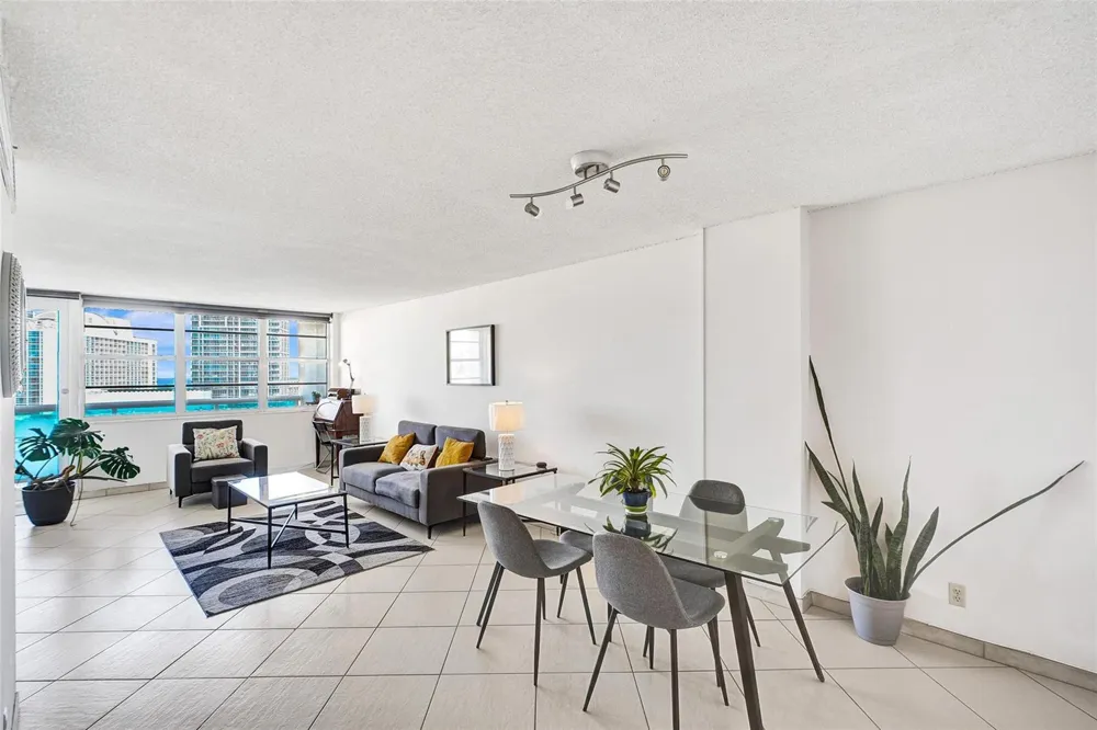 6770 Indian Creek Drive #10-R Miami Beach, FL 33141