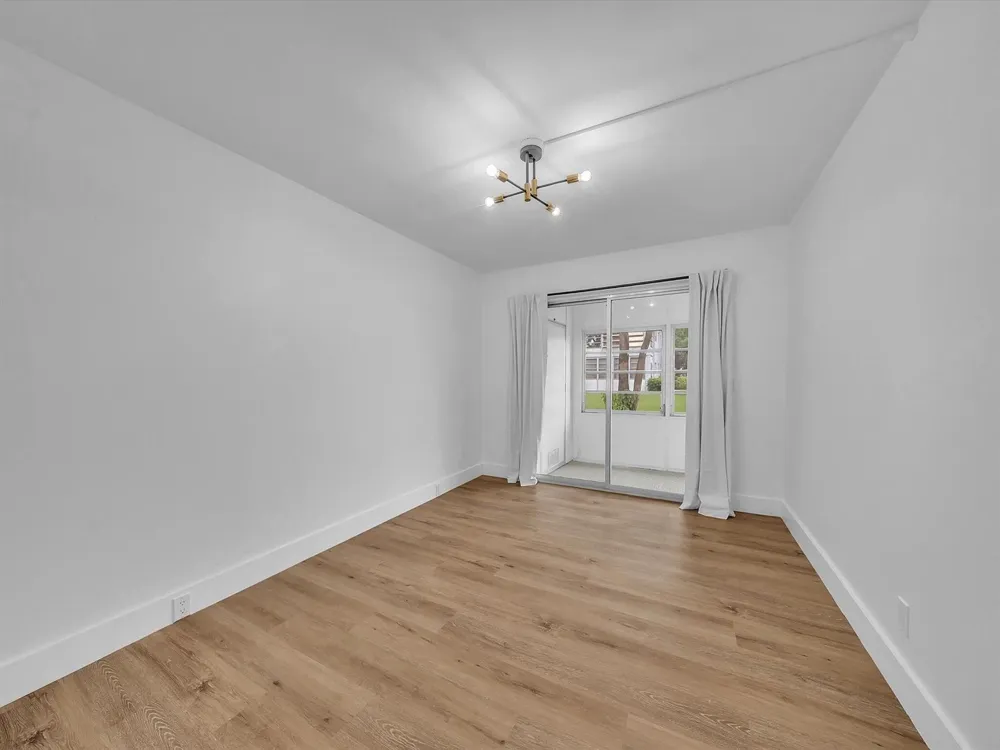 21 PRESCOTT B Deerfield Beach, FL 33442