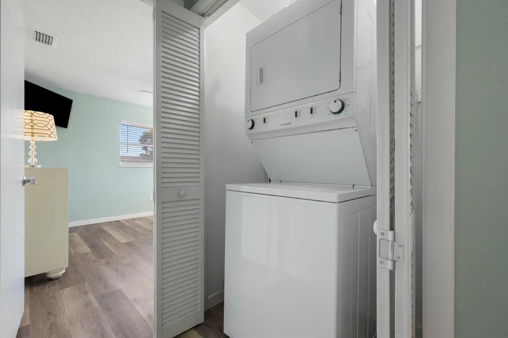 1494 Easthampton Circle Wellington, FL 33414