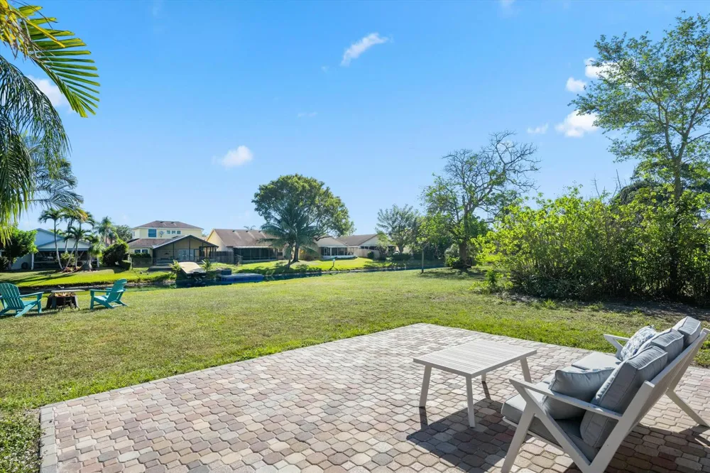 1494 Easthampton Circle Wellington, FL 33414