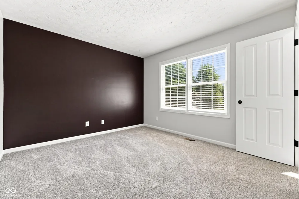 1344 Red Dunes Avon, IN 46123