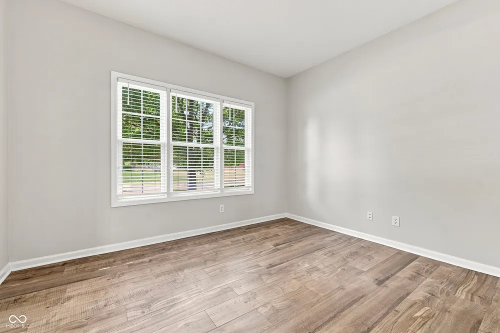 1344 Red Dunes Avon, IN 46123