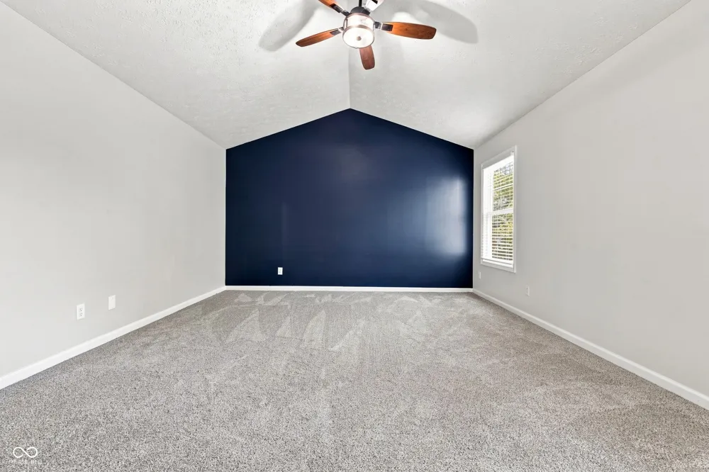 1344 Red Dunes Avon, IN 46123