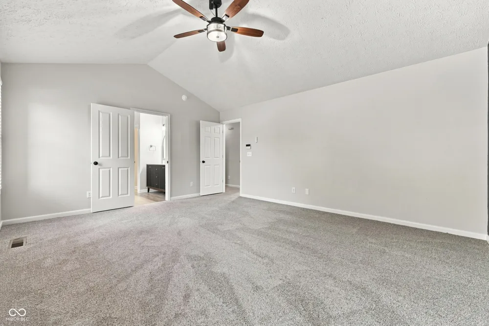 1344 Red Dunes Avon, IN 46123