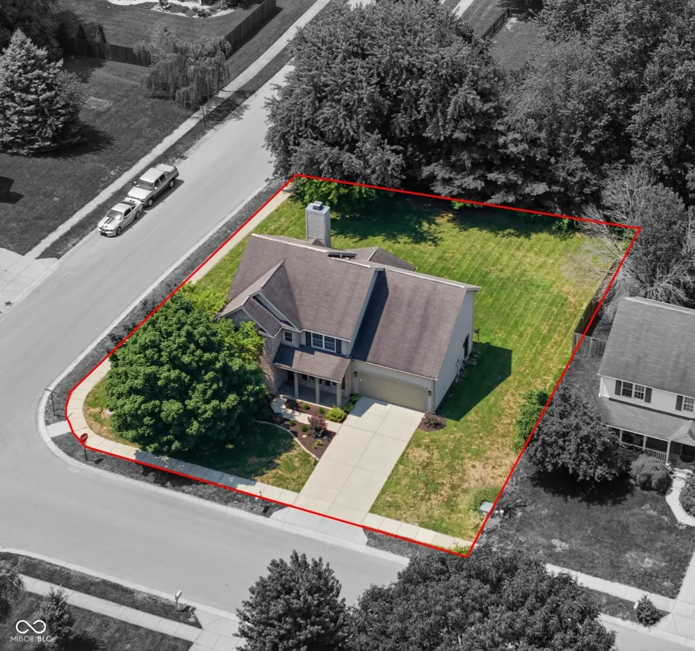 1344 Red Dunes Avon, IN 46123