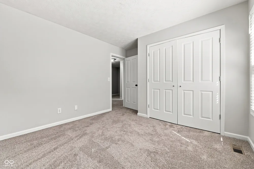 1344 Red Dunes Avon, IN 46123