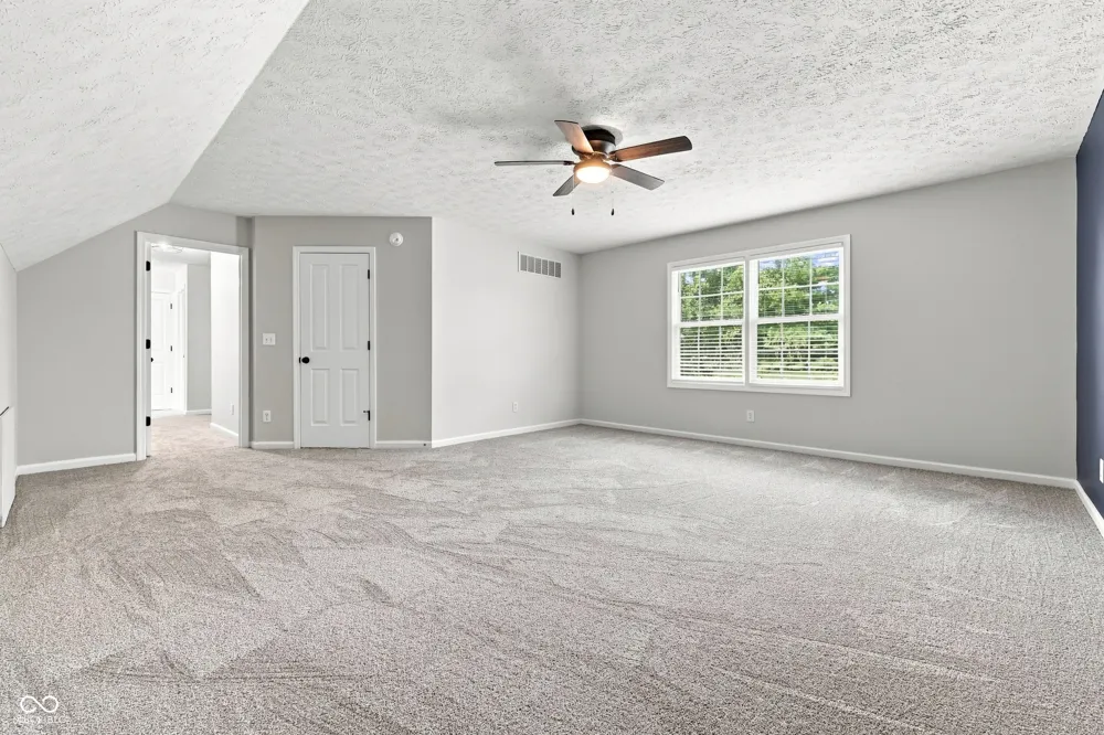 1344 Red Dunes Avon, IN 46123