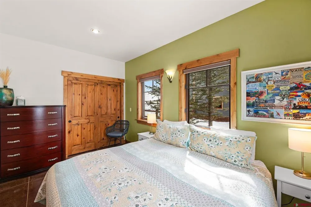 319 Larkspur Loop Crested Butte, CO 81224