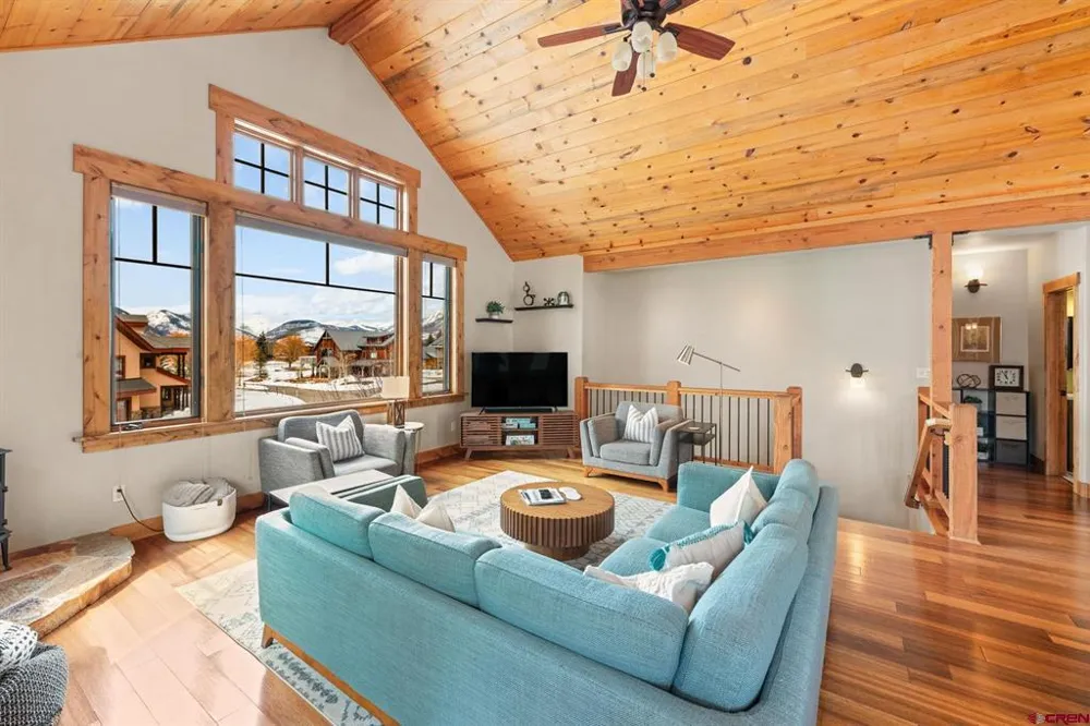319 Larkspur Loop Crested Butte, CO 81224