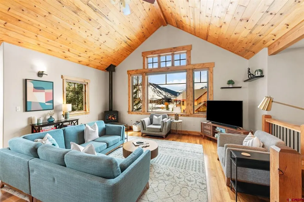 319 Larkspur Loop Crested Butte, CO 81224