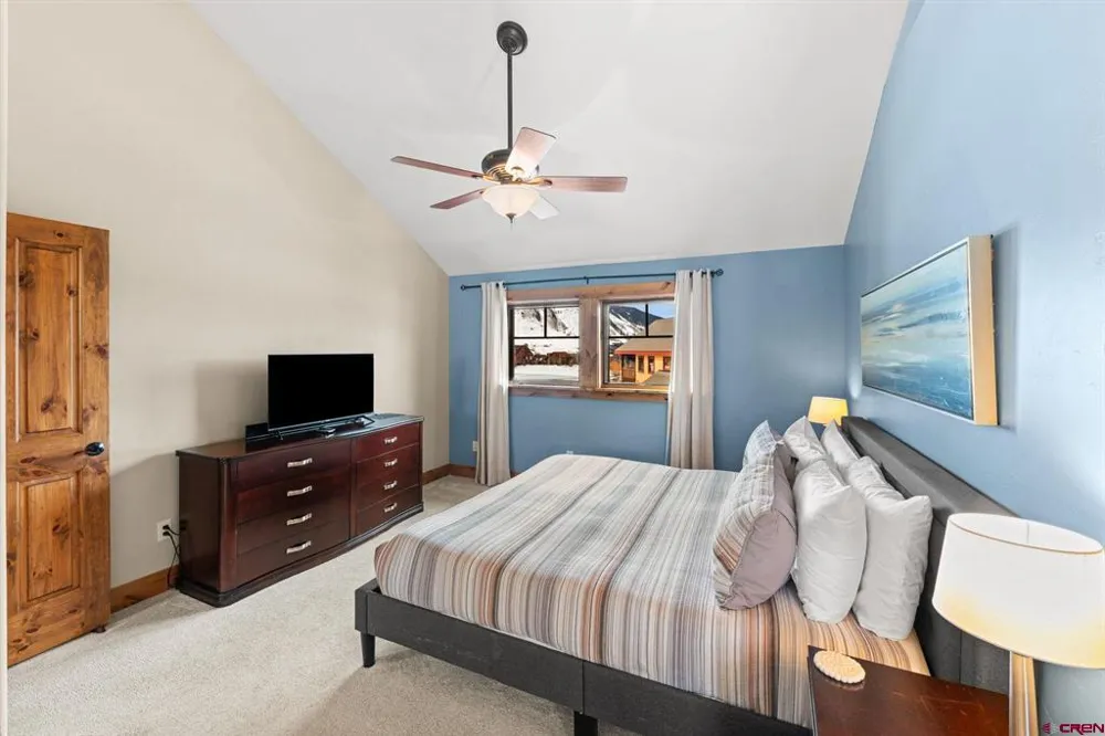 319 Larkspur Loop Crested Butte, CO 81224