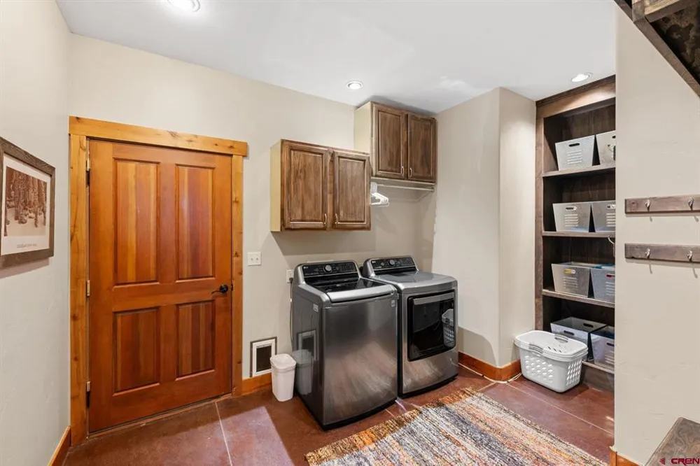 319 Larkspur Loop Crested Butte, CO 81224