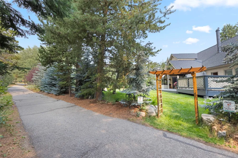 207 Emily Lane Frisco, CO 80443