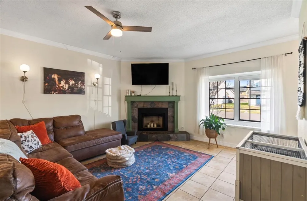 3025 Quail Springs #B-11 Corpus Christi, TX 78414