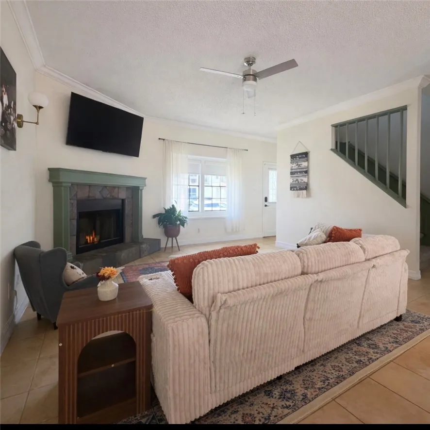 3025 Quail Springs #B-11 Corpus Christi, TX 78414