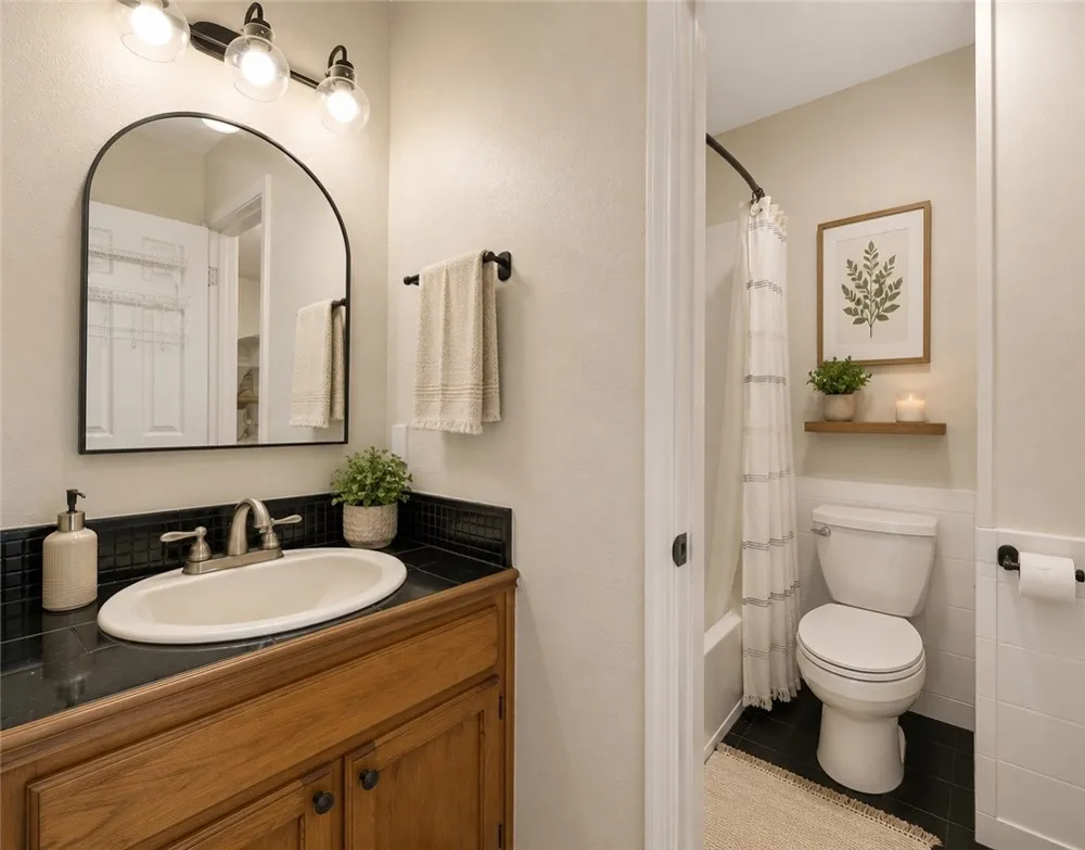3025 Quail Springs #B-11 Corpus Christi, TX 78414