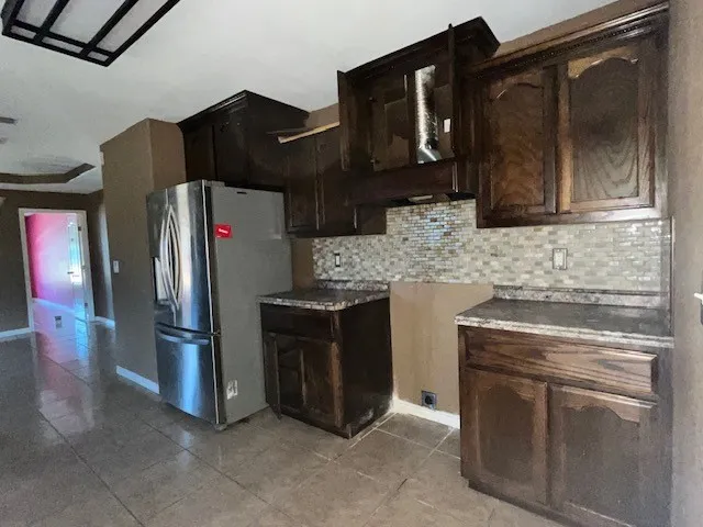 1115 Avenue A Bruni, TX 78344