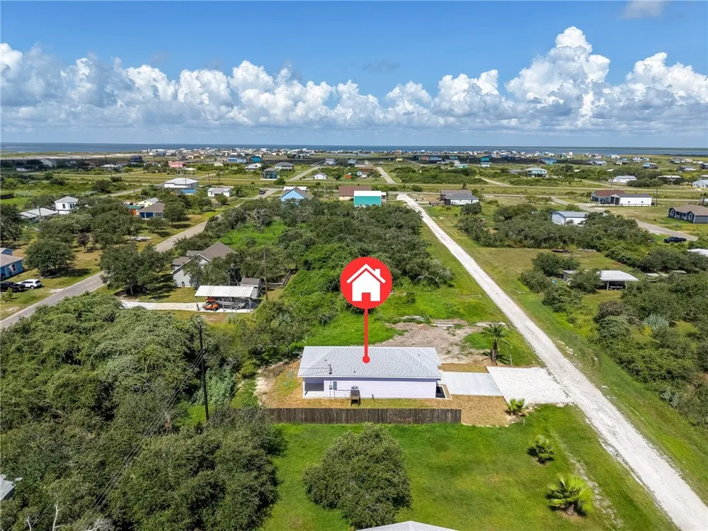 246 Post Oak Rockport, TX 78382