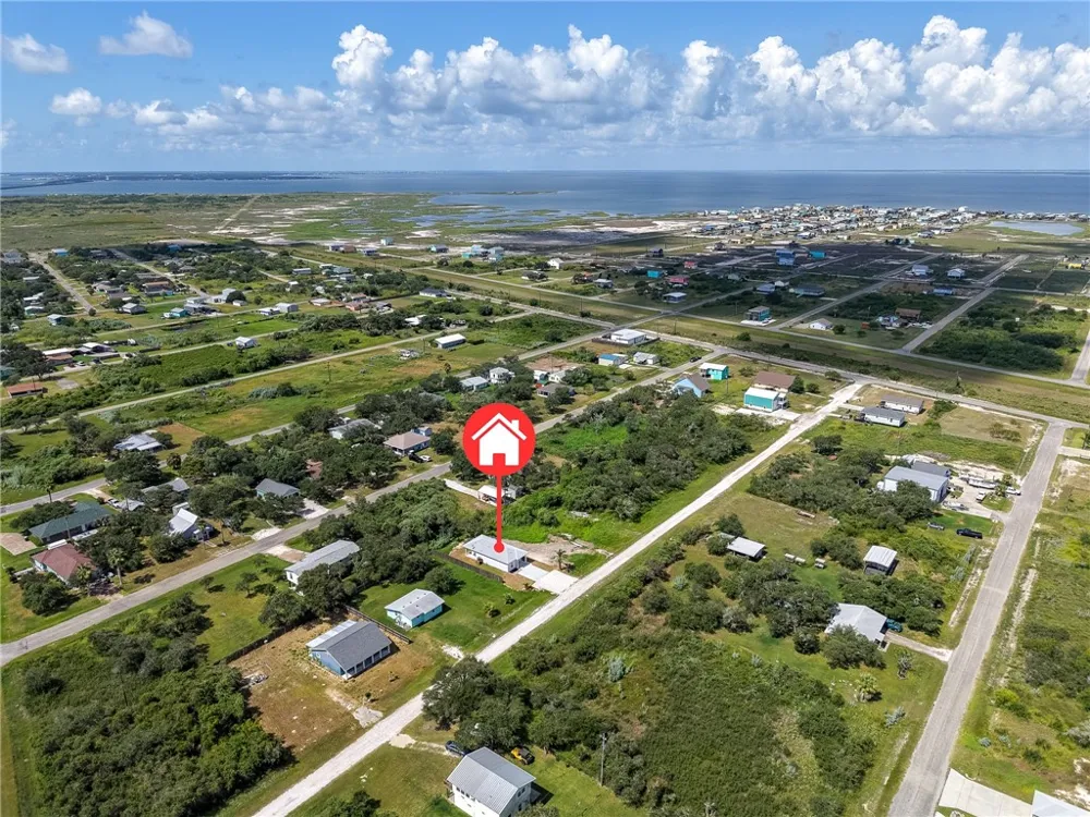 246 Post Oak Rockport, TX 78382