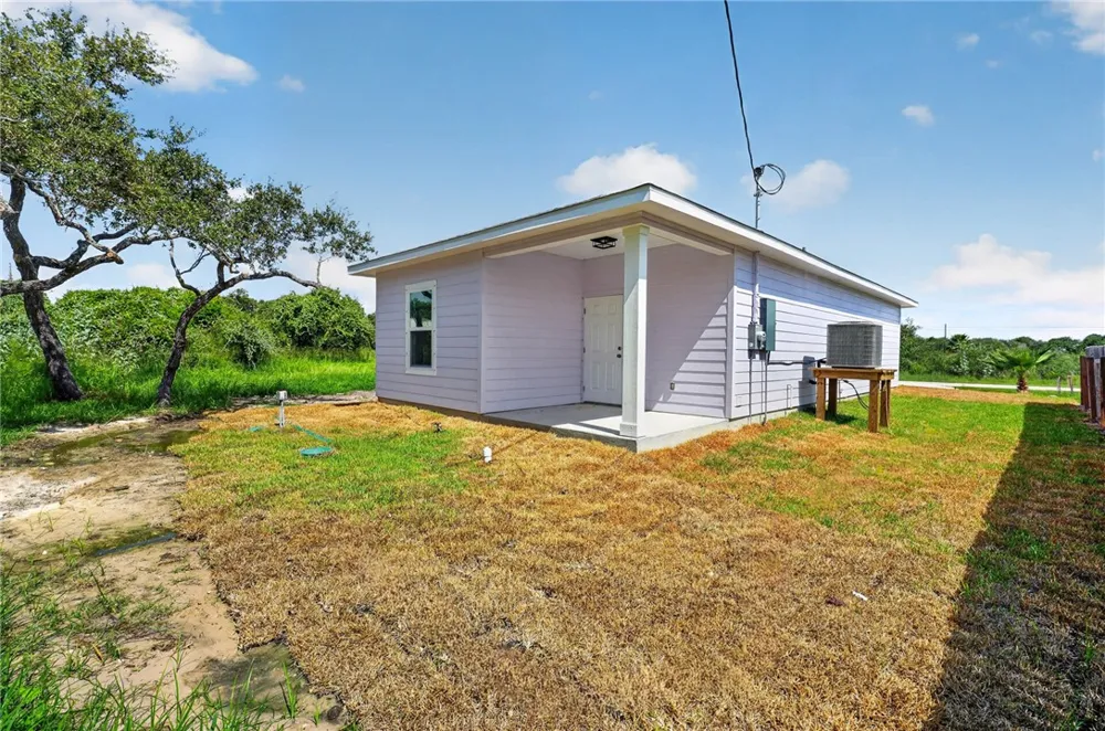 246 Post Oak Rockport, TX 78382