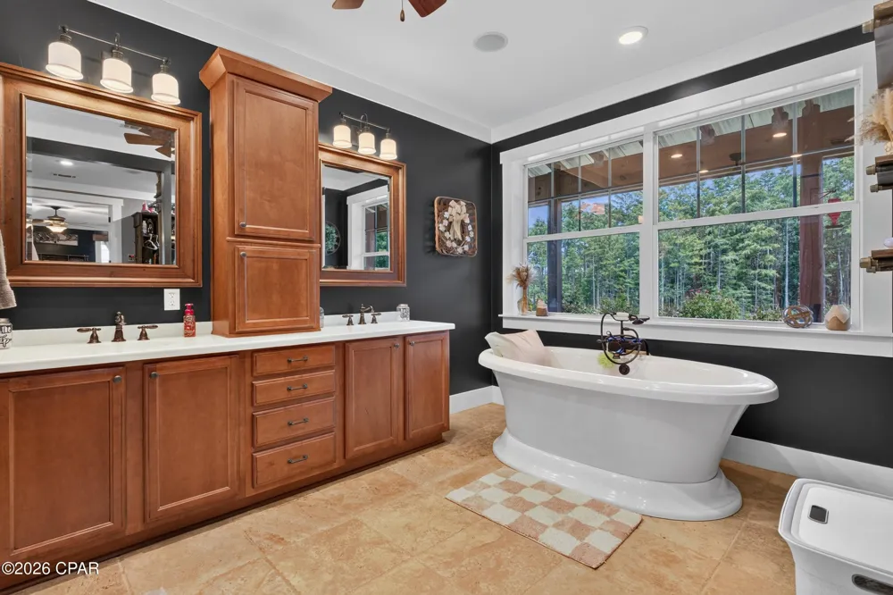 2900 Tanner Road Chipley, FL 32428