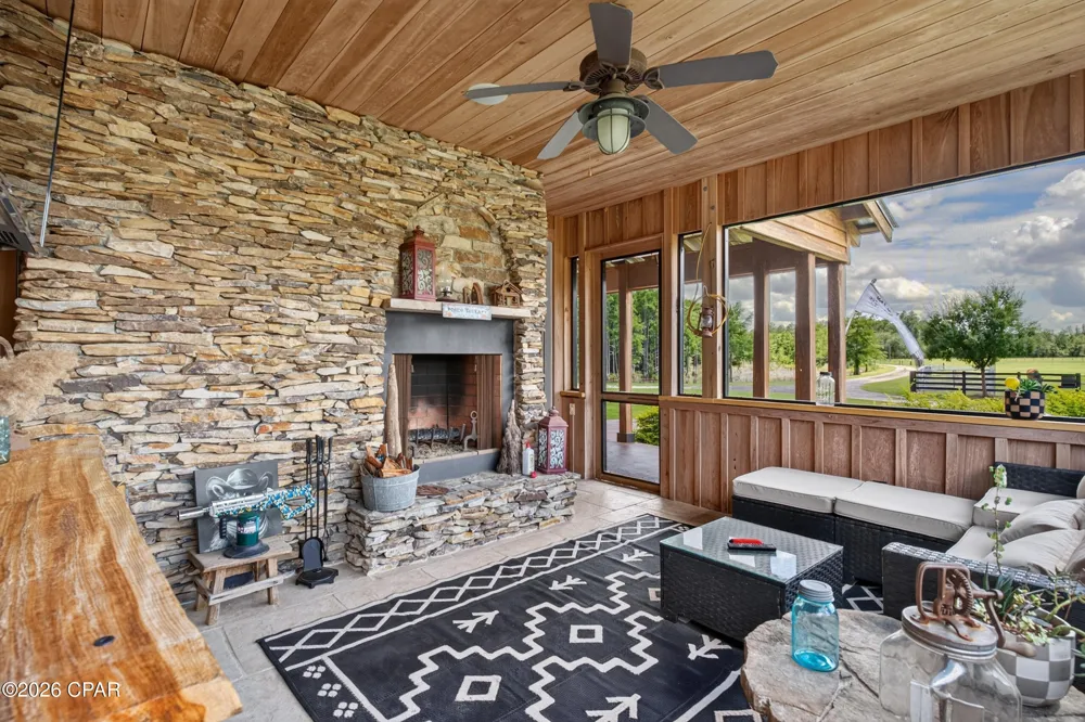 2900 Tanner Road Chipley, FL 32428