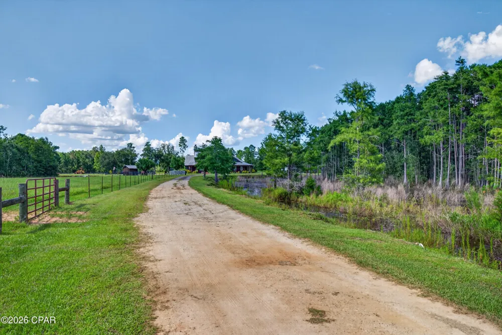 2900 Tanner Road Chipley, FL 32428