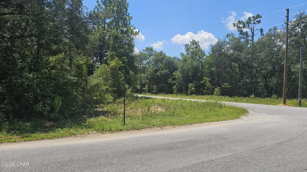 253 Lucas Lake Road Chipley, FL 32428
