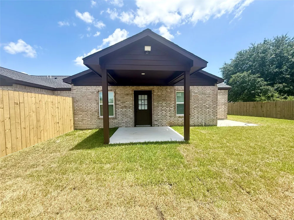 9508 Quaker Court #A Rosharon, TX 77045