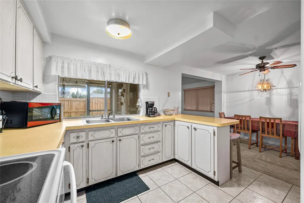 3410 COLUMBUS DRIVE Holiday, FL 34691