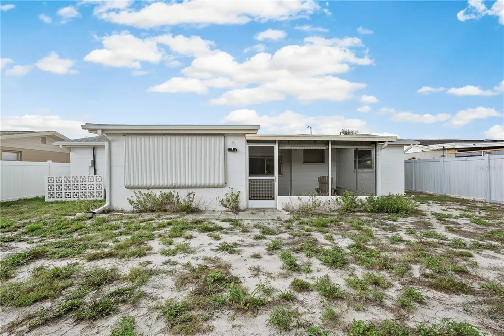 3410 COLUMBUS DRIVE Holiday, FL 34691