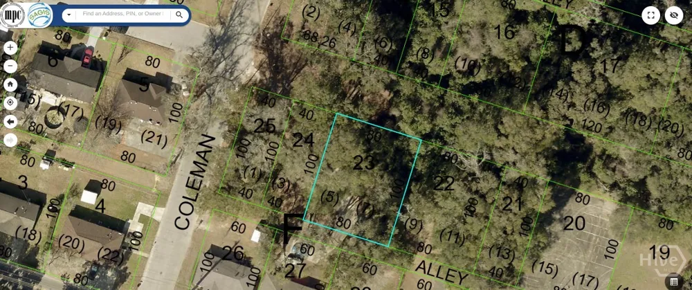 5 Adel Street Savannah, GA 31405
