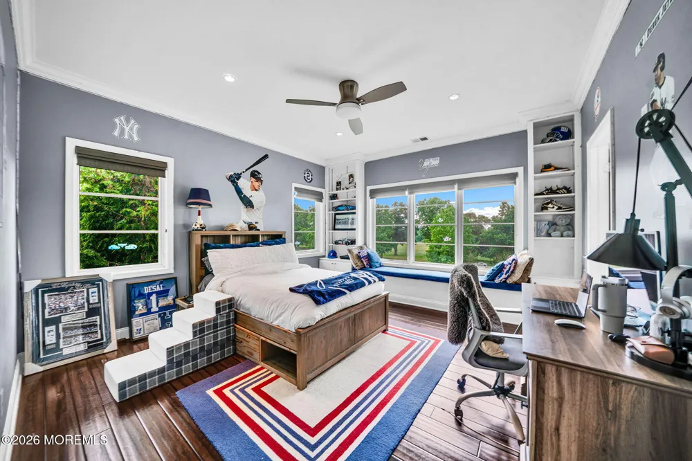 2 Hop Brook Lane Holmdel, NJ 07733