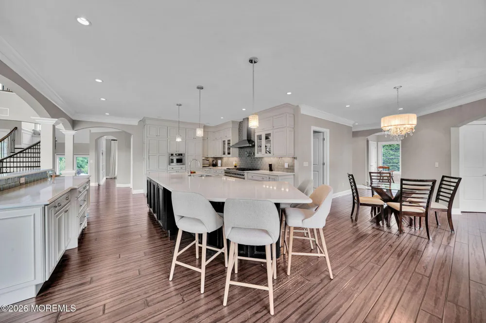 2 Hop Brook Lane Holmdel, NJ 07733