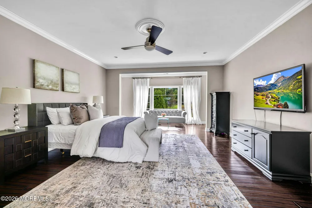 2 Hop Brook Lane Holmdel, NJ 07733