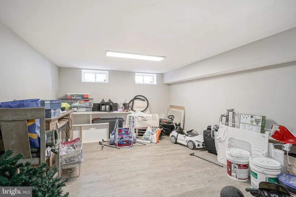 405 E EVESHAM AVENUE Magnolia, NJ 08049