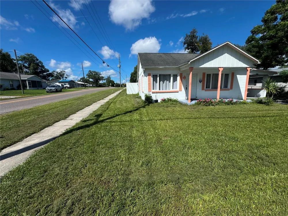 5829 12TH STREET Zephyrhills, FL 33542