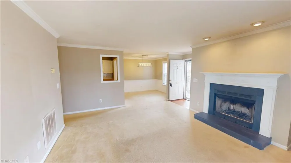 7328 Riverview Knoll Court Clemmons, NC 27012