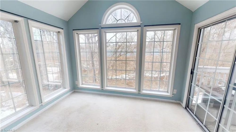 7328 Riverview Knoll Court Clemmons, NC 27012