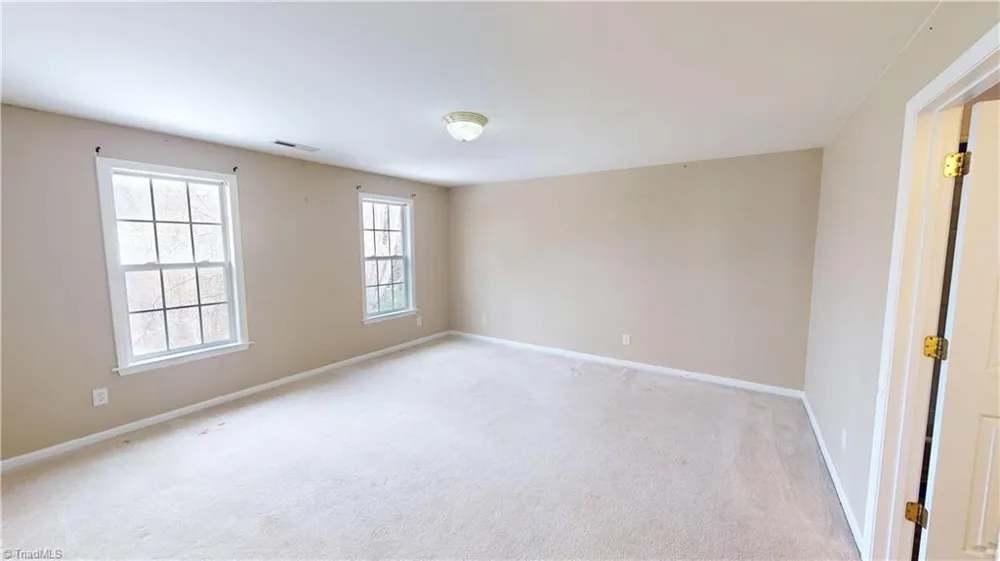 7328 Riverview Knoll Court Clemmons, NC 27012